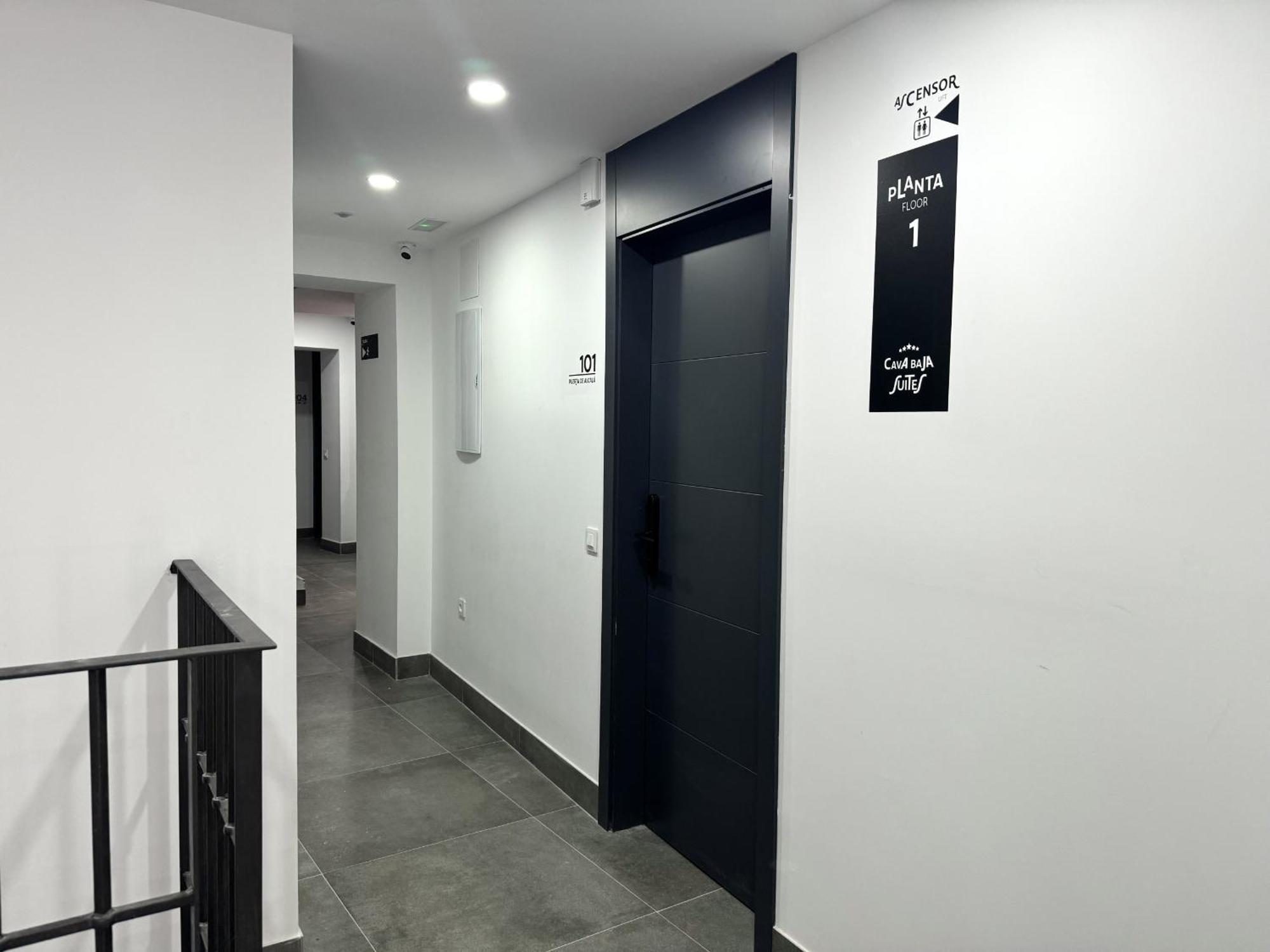Cavabajasuites Madri Exterior foto